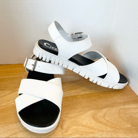 Circus by Sam Edelman Shoes - Circus by SAM EDELMAN All White Sandals